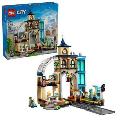 18. LEGO City 60469 Hauptbahnhof