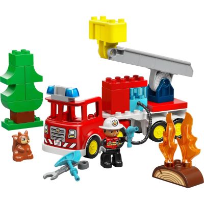 3. LEGO DUPLO TOWN 10473 Feuerwehrwagen mit Schlauch und Feuerwehrmann