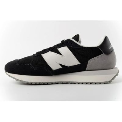 3. New Balance Herren-Sneaker 237 aus schwarzem Leder