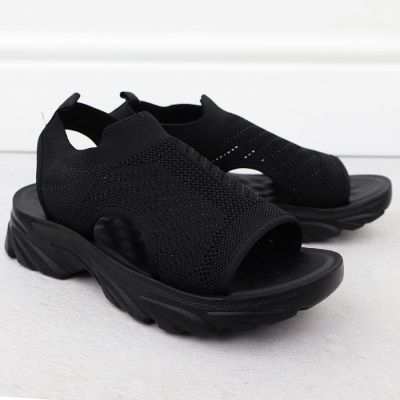 3. Schwarze Damen-Sandalen mit geschlossener Zehenpartie, Modell Potocki TO90302