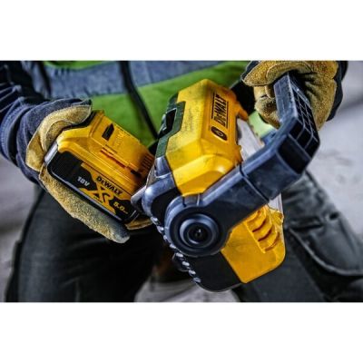 5. LED-Lampe Batterie 18V DCL077-XJ DEWALT