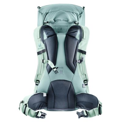 6. Deuter Guide 32+8 SL Rucksack 3361423-2288