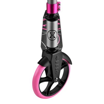 7. HM127 SCOOTER NILS EXTREME