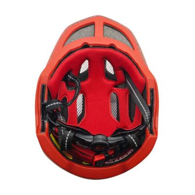 7. Wozinsky Kinder-Integralhelm mit USB-Rücklicht, Größe S – Rot und Gelb