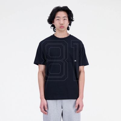 5. New Balance T-Shirt Essentials Reimagined Cott M MT31542BK