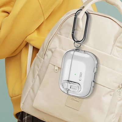 5. Tech-Protect Slim Hook-Hülle für AirPods 1/2 – transparent