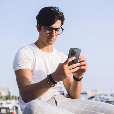 6. Spigen Glas.tR EZ Fit Optik Kameraschutz für iPhone 14 Pro / Pro Max / 15 Pro / Pro Max / 16 Pro / Pro Max 17 Pro / 17 Pro Max - Schwarz 2 Stk.