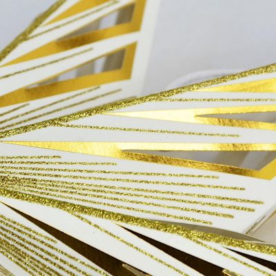 5. Dekorativer Hängestern aus Papier, FSC-zertifiziert, 18 x 75 cm, weiß, 9 Arme, Glimmer