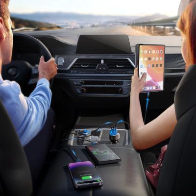 10. Joyroom JR-CCD04 30W 2x USB-C USB-A Autoladegerät mit Display - Schwarz