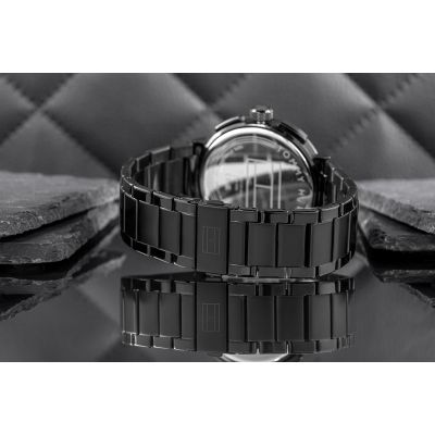 4. Tommy Hilfiger Lorenzo Herrenuhr 1792119 + Box