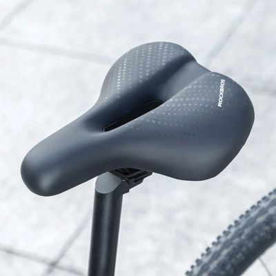 4. Rockbros 38218916001 MTB-Fahrradsattel – Schwarz