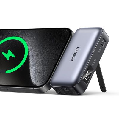 19. Ugreen PB503 5000 mAh Powerbank mit USB-C-Anschluss und integriertem USB-C-Anschluss – Grau