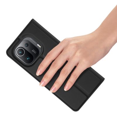 8. DUX DUCIS Skin Pro Holster Cover Flip Cover für Xiaomi Mi 11 Pro schwarz