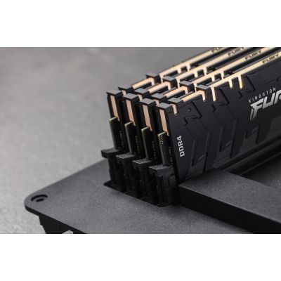 16. KINGSTON DDR4 16GB 3600MT/s CL16 DIMM FURY Renegade RGB
