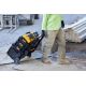10. DEWALT DCB104 4-Wege-Multivolt-8A-XR-Ladegerät