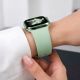 8. Tech-Protect Silikonarmband für Apple Watch 40/41/42 mm – Hellgrün