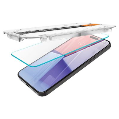 6. Spigen Glas.tR EZ Fit gehärtetes Glas für iPhone 15 Pro - 2 Stk.