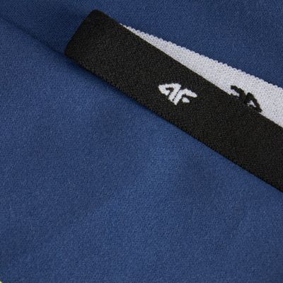 2. Handtuch 4F U075 80x130 cm marineblau 4FWSS26ATOWU075 31S