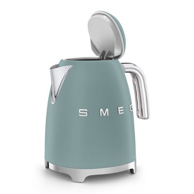 7. Smeg Wasserkocher 50er Jahre Stil Smaragdgrüner Wasserkocher