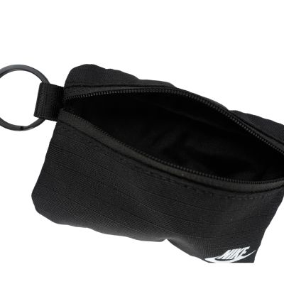 3. Nike Club Pouch Geldbörse Schwarz N1013421091