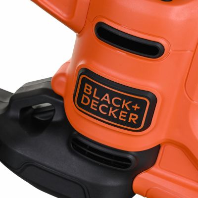 6. Elektrische Gartenschere 45 cm BEHT201 BLACK+DECKER