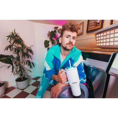 21. Kambukka Rio Thermobecher 950ml Frosty Coconut mit Teleskopstrohhalm