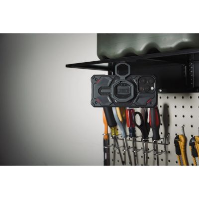 11. Urban Armor Gear Monarch Mag2 Doppelmagnetischer Ringständer