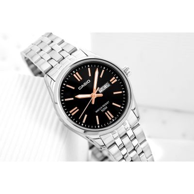 5. Damenuhr CASIO LTP-1335D-1A2VDF + Box