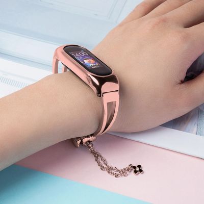 2. Metallarmband für Xiaomi Mi Band 3 / 4 / 5 / 6 Armband - Rosa