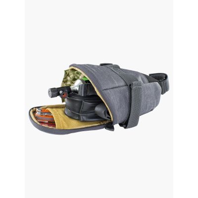 4. EVOC Satteltasche Tour – Carbongrau