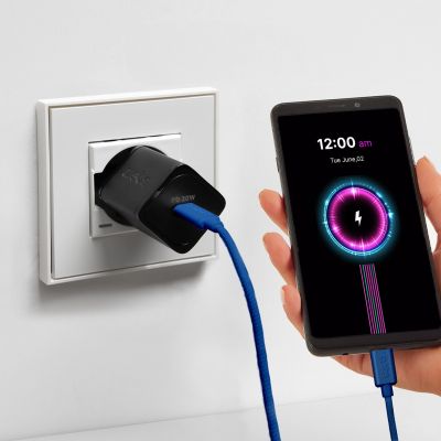 8. SBS TECABLETISSUETCB USB-C – USB-C-Kabel 1,5 m 60 W geflochten – blau