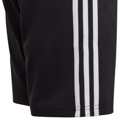 15. adidas Essentials 3-Streifen Woven Jr HR6332 Shorts