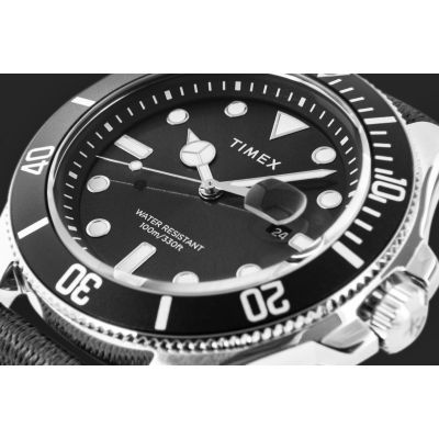 4. TIMEX Harborside Coast TW2W62600 Herrenuhr + Box