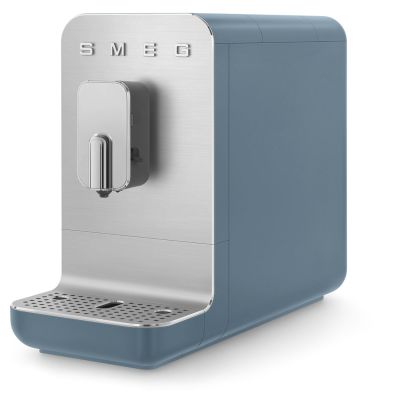 22. Smeg BCC13SBMEU Kaffeemaschine, vollautomatischer Espressoautomat, 1,4 l