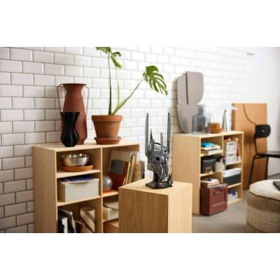 20. LEGO Icons 11373 – Der Herr der Ringe: Saurons Helm