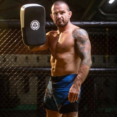 2. PAO-Trainingsschild aus Naturleder