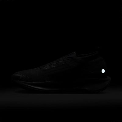 4. Nike ReactX Pegasus Trail 5 GTX GORE-TEX Trailschuhe (FQ0908-002)