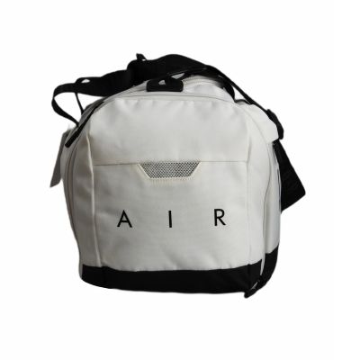 5. Air Jordan Velocity Sporttasche 36L Weiß - SM0920-001