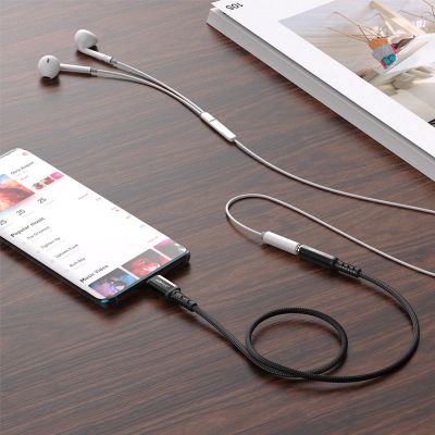 4. Acefast Audiokabel USB Typ C - 3,5 mm Miniklinke (weiblich) 18 cm, DAC, AUX schwarz (C1-07 schwarz)