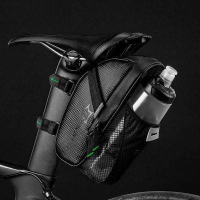 8. Rockbros C7-1 wasserdichte Fahrradtasche mit Sattelbefestigung 1,5l - Schwarz