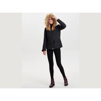 5. Only W 15136160 schwarze Jacke