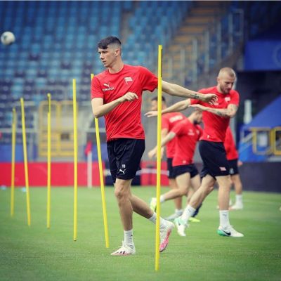 2. Yakima Sport Trainingsstange mit Metallspitze, 1,6 m, Blau, 100646