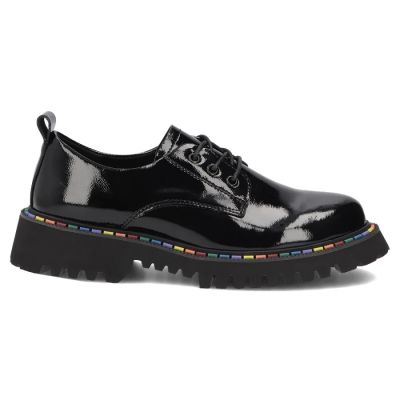 2. Damenschuhe aus Lackleder, schwarz, Filippo DP8341