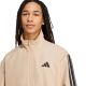 6. Herren adidas Sportswear Basic 3-Streifen Woven Trainingsanzug Beige JX3149
