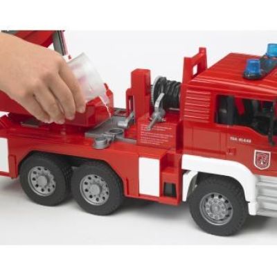 5. BRUDER MAN Feuerwehrwagen mit Klappleiter