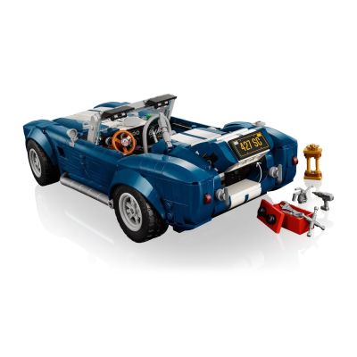 29. LEGO ICONS 10357 Shelby Cobra 427 S/C