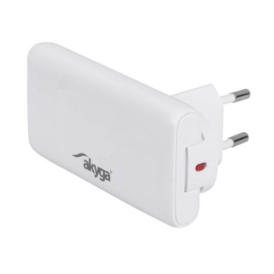 3. AKYGA Ladegerät USB-A + USB-C AK-CH-31