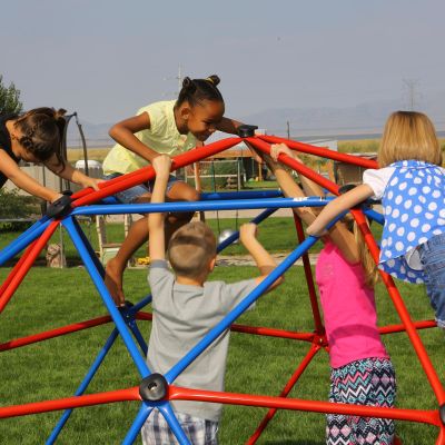 21. GEODOME 101301 Kletterkuppel für Spielplätze