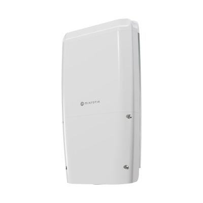 8. Mikrotik CRS504-4XQ-OUT Netzwerkkarte, verwaltetes Layer-3-Fast-Ethernet (10/100) mit PoE-Unterstützung, 1 HE, Weiß