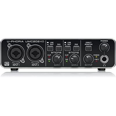 11. Behringer UMC202HD - USB-Audio-Interface